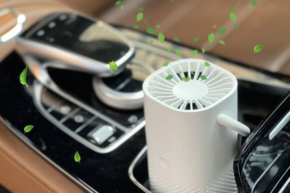 Máy lọc không khí có kèm USB giúp bạn linh hoạt hơn trong quá trình sử dụng