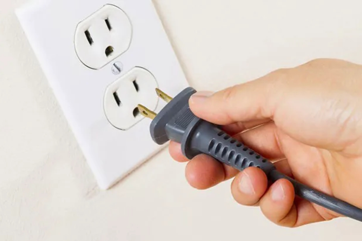 Bạn nên kiểm tra nguồn điện để phù hợp với điện áp Việt Nam