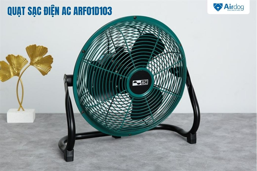 Quạt sạc điện AC ARF01D103